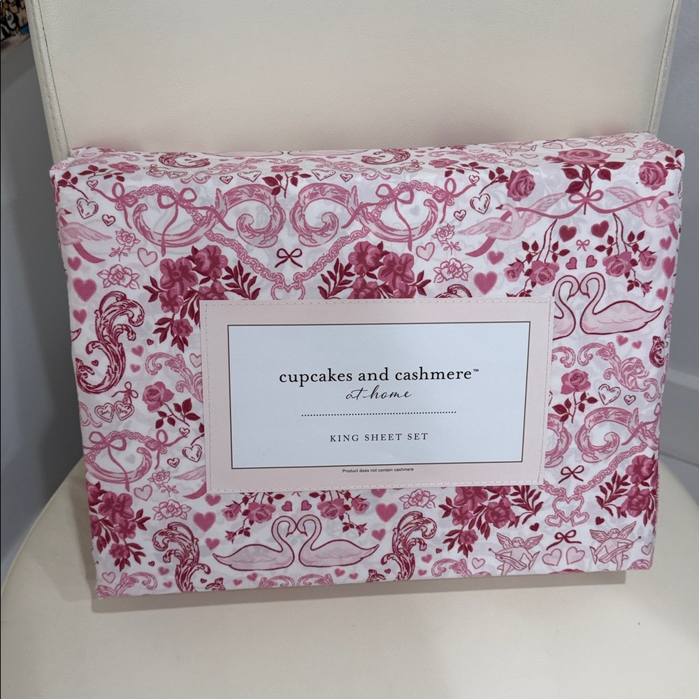 Cupcakes & Cashmere Pink/White "Cupid Rose" Floral KING Sheet Set